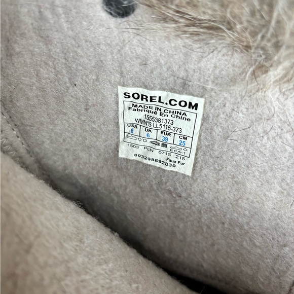 Women’s Tall Sorel Winter Boots - Picture 6 of 6